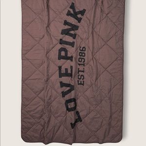 PINK VS packable quilted blanket NIP